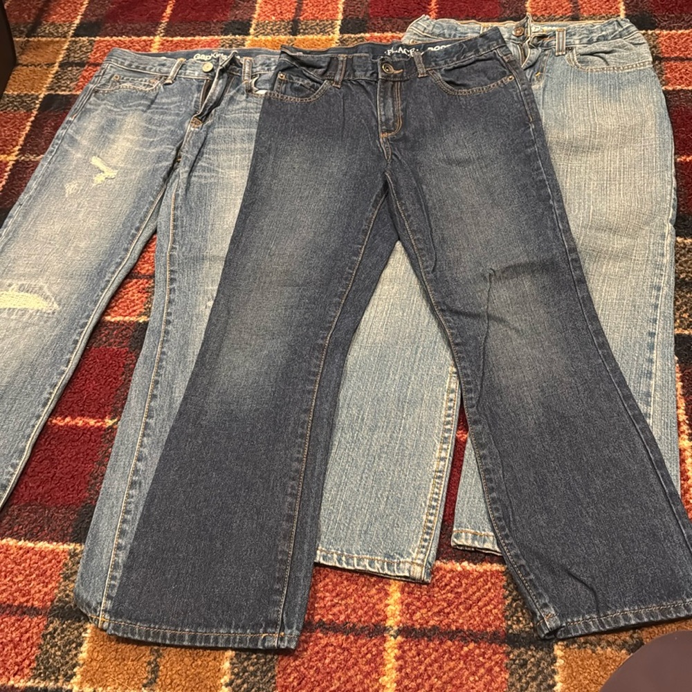 3 boys size 10 jeans. By gap, Levi’s & the place. Worn a few times.